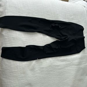 Alo leggings with cut outs on front